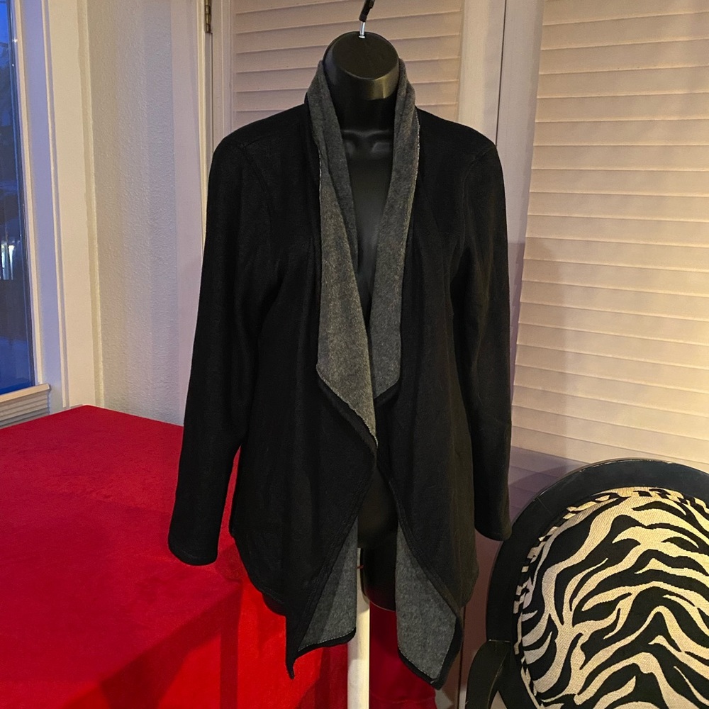 Bobeau Black and Grey Drape Cardigan Faux Shearling Large